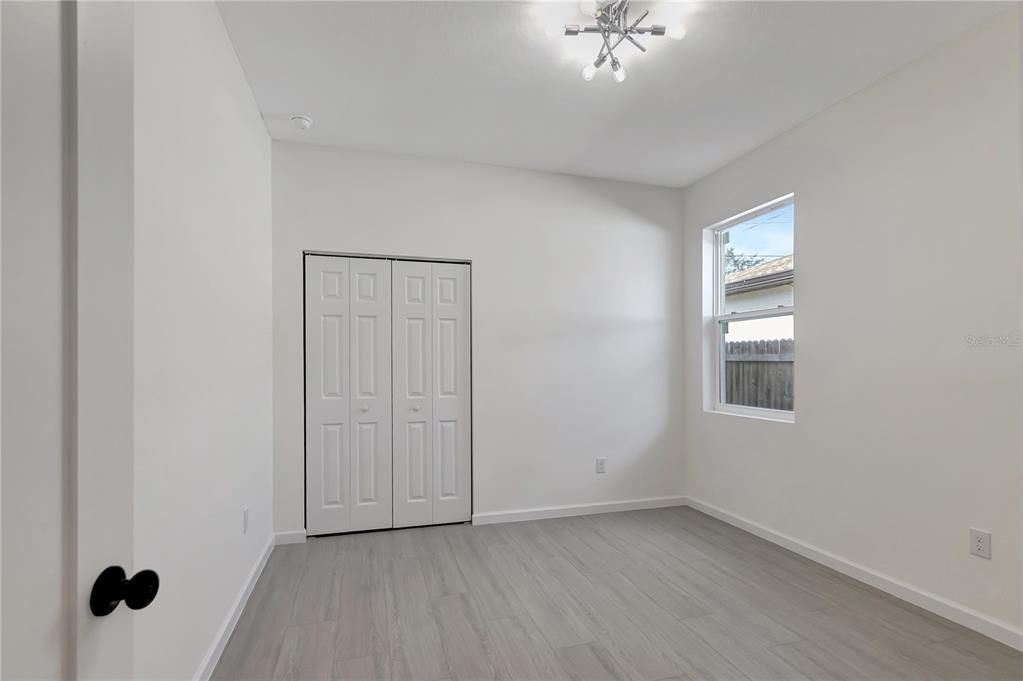 For Sale: $409,900 (4 beds, 2 baths, 1620 Square Feet)