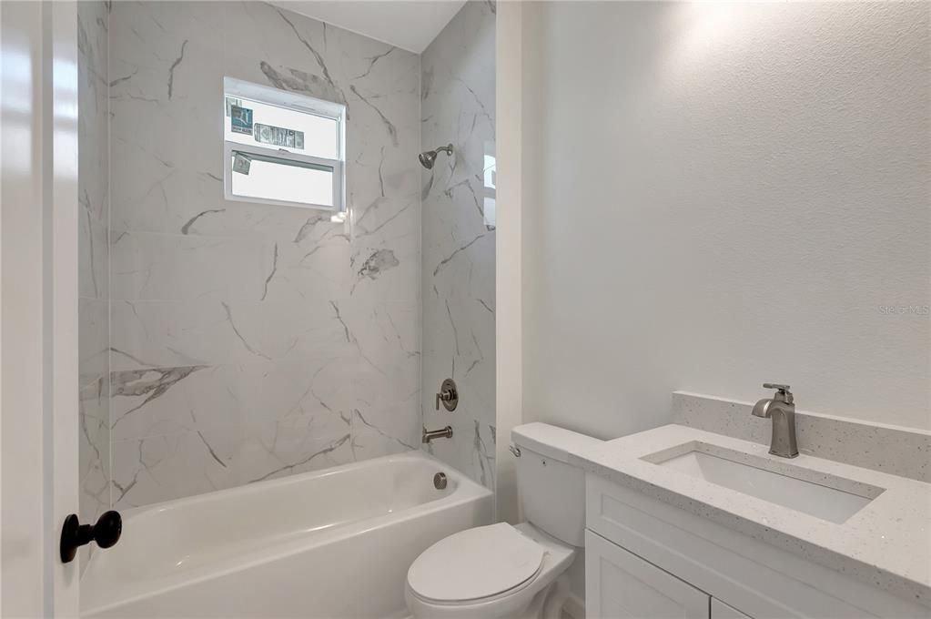 For Sale: $409,900 (4 beds, 2 baths, 1620 Square Feet)