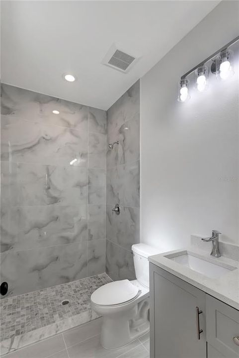 For Sale: $409,900 (4 beds, 2 baths, 1620 Square Feet)