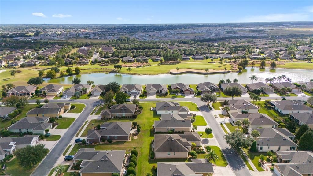 En Venta: $583,900 (3 camas, 2 baños, 2710 Pies cuadrados)