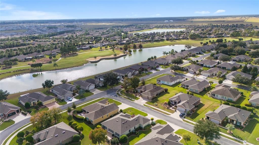 En Venta: $583,900 (3 camas, 2 baños, 2710 Pies cuadrados)