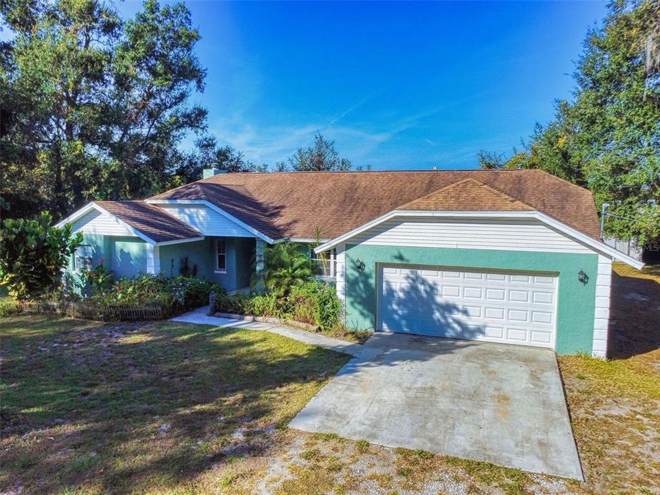 待售: $345,000 (4 贝兹, 2 浴室, 2127 平方英尺)