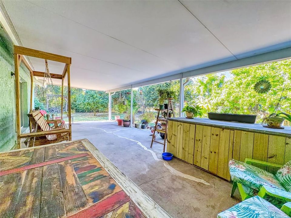 待售: $345,000 (4 贝兹, 2 浴室, 2127 平方英尺)