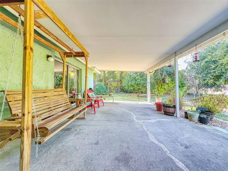 待售: $345,000 (4 贝兹, 2 浴室, 2127 平方英尺)