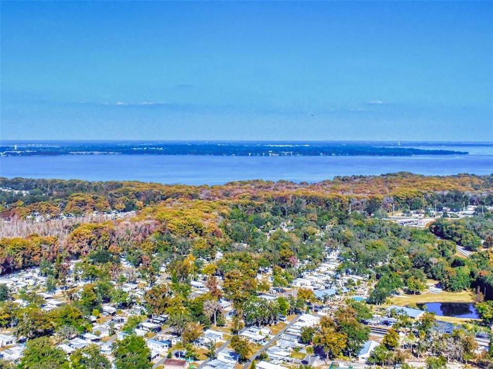 待售: $345,000 (4 贝兹, 2 浴室, 2127 平方英尺)