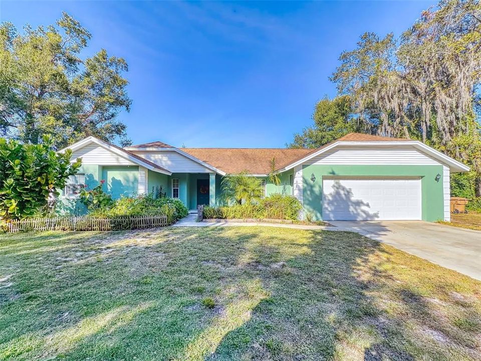 待售: $345,000 (4 贝兹, 2 浴室, 2127 平方英尺)