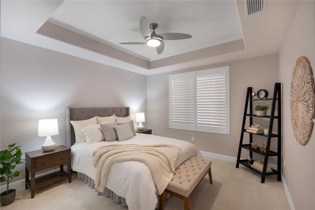 For Sale: $689,000 (2 beds, 2 baths, 1705 Square Feet)