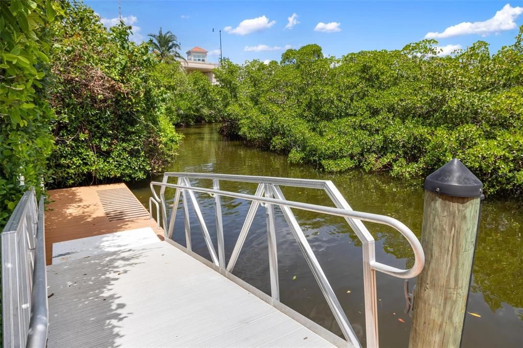 For Sale: $689,000 (2 beds, 2 baths, 1705 Square Feet)