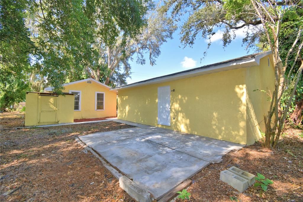 Active With Contract: $339,999 (3 beds, 2 baths, 1924 Square Feet)