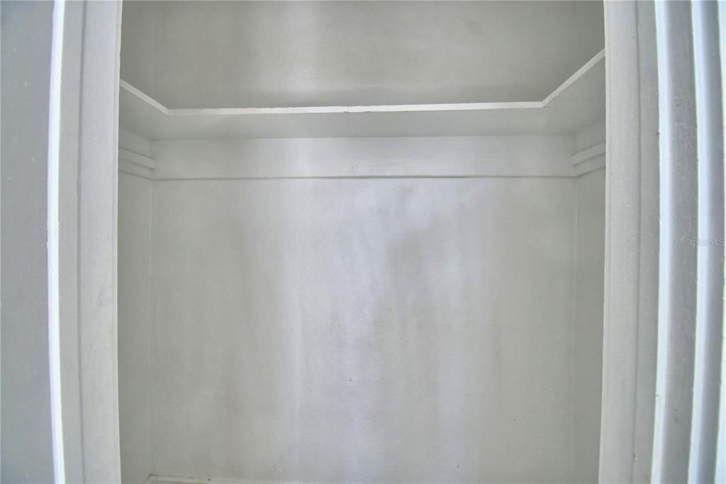 Active With Contract: $339,999 (3 beds, 2 baths, 1924 Square Feet)