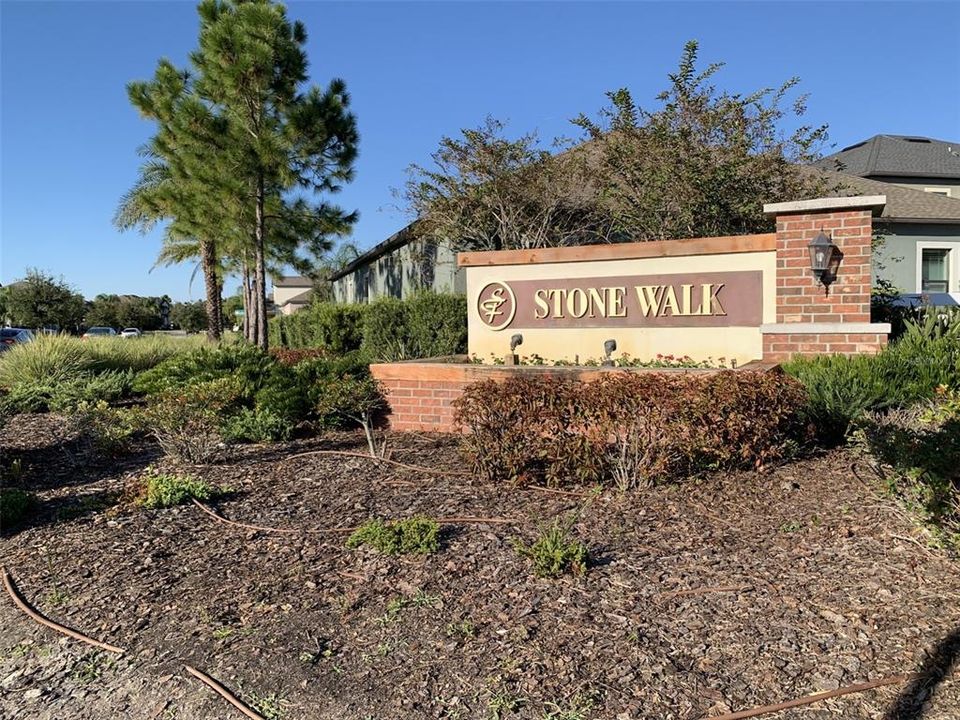 En Venta: $439,900 (4 camas, 2 baños, 3034 Pies cuadrados)