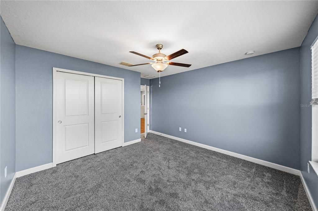 En Venta: $439,900 (4 camas, 2 baños, 3034 Pies cuadrados)