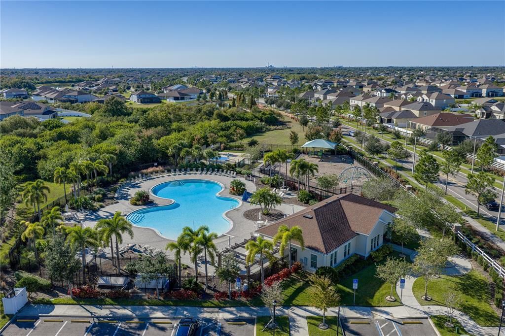 En Venta: $439,900 (4 camas, 2 baños, 3034 Pies cuadrados)