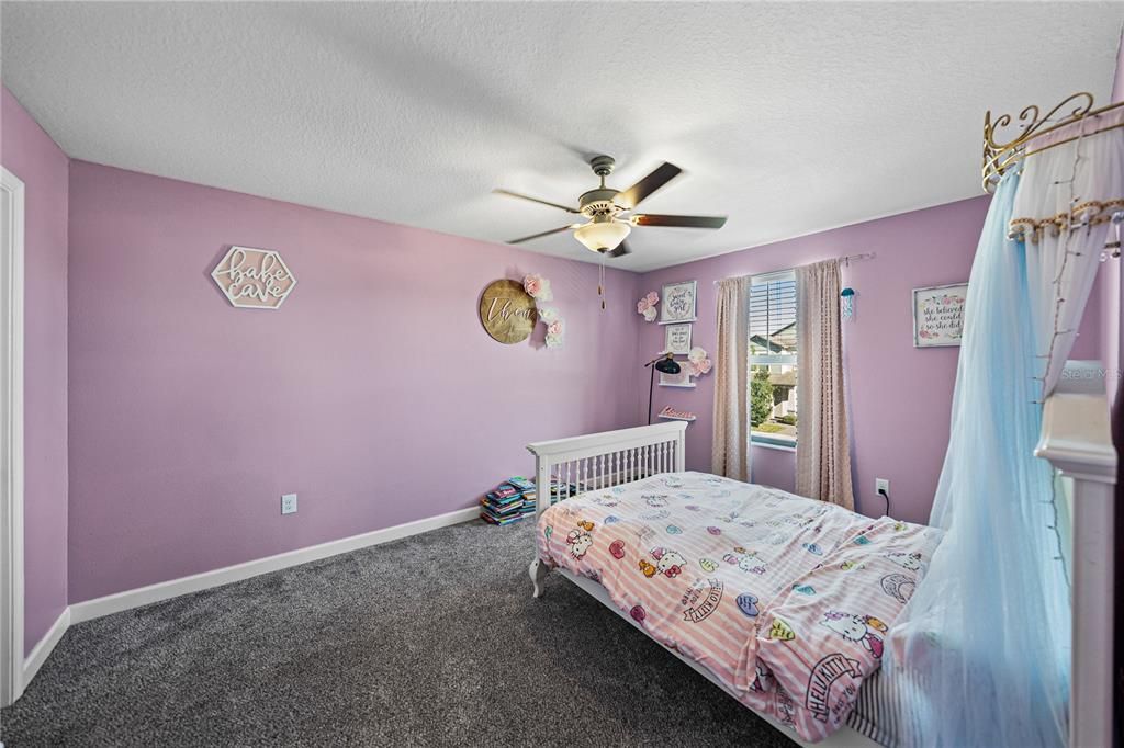 En Venta: $439,900 (4 camas, 2 baños, 3034 Pies cuadrados)