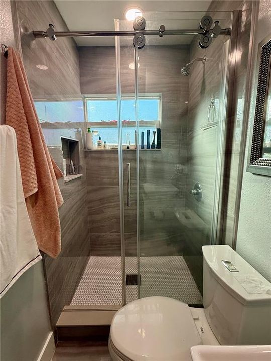 En Venta: $369,900 (3 camas, 2 baños, 1020 Pies cuadrados)