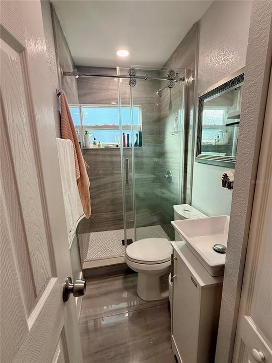 En Venta: $369,900 (3 camas, 2 baños, 1020 Pies cuadrados)