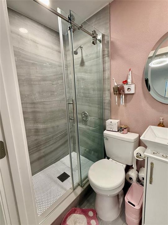 En Venta: $369,900 (3 camas, 2 baños, 1020 Pies cuadrados)