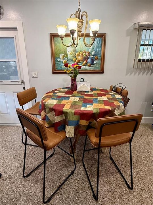 En Venta: $369,900 (3 camas, 2 baños, 1020 Pies cuadrados)