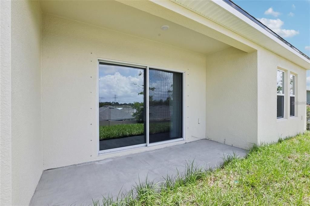 В аренду: $2,200 (3 спален, 2 ванн, 1707 Квадратных фут)