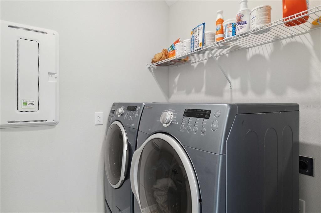 En Renta: $3,800 (4 camas, 3 baños, 2624 Pies cuadrados)