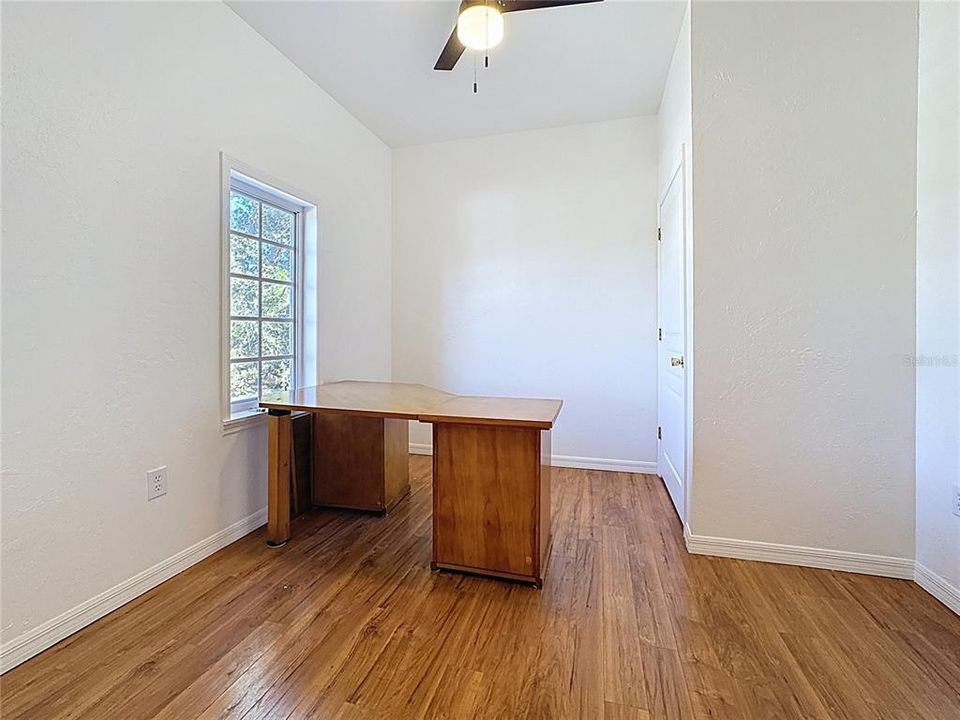 На продажу: $2,695,000 (7 спален, 5 ванн, 4920 Квадратных фут)