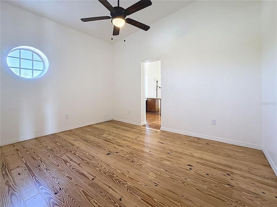 На продажу: $2,695,000 (7 спален, 5 ванн, 4920 Квадратных фут)