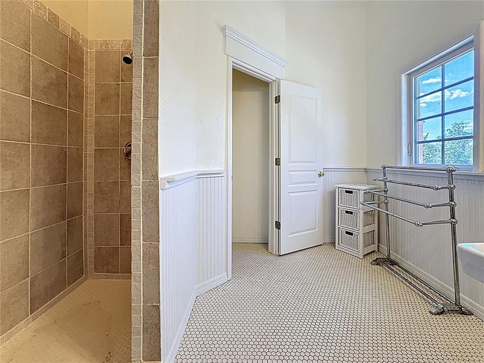 На продажу: $2,695,000 (7 спален, 5 ванн, 4920 Квадратных фут)