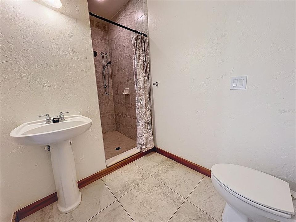 На продажу: $2,695,000 (7 спален, 5 ванн, 4920 Квадратных фут)