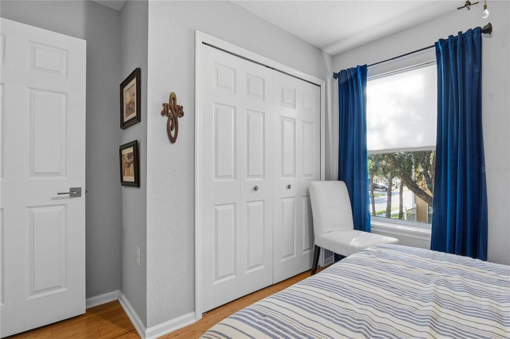 Active With Contract: $319,900 (3 beds, 2 baths, 1685 Square Feet)