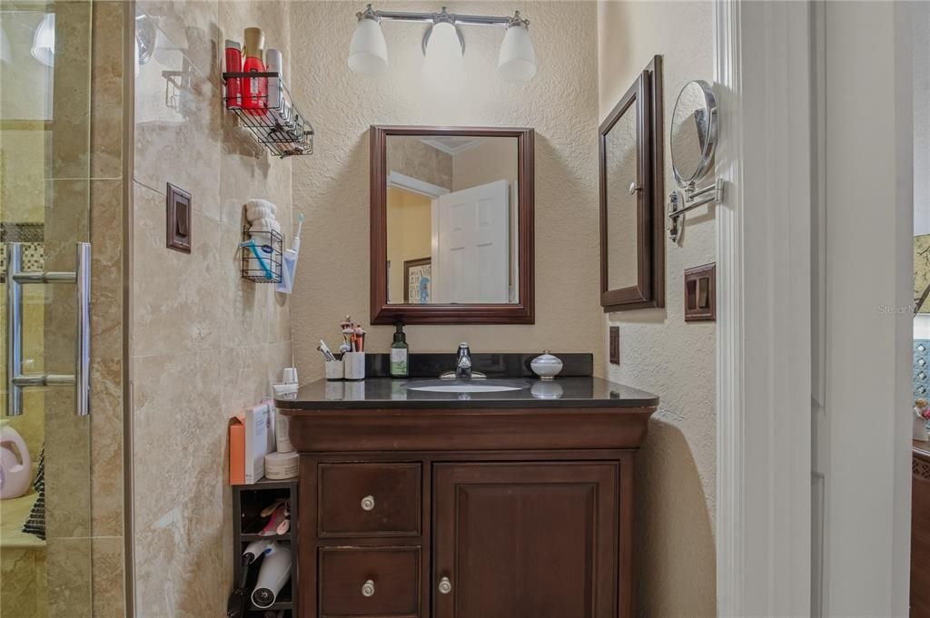 Active With Contract: $319,900 (3 beds, 2 baths, 1685 Square Feet)