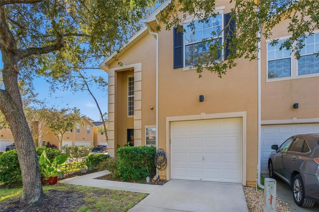 Active With Contract: $319,900 (3 beds, 2 baths, 1685 Square Feet)