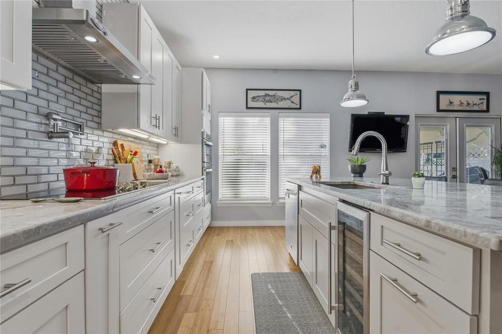 Active With Contract: $319,900 (3 beds, 2 baths, 1685 Square Feet)