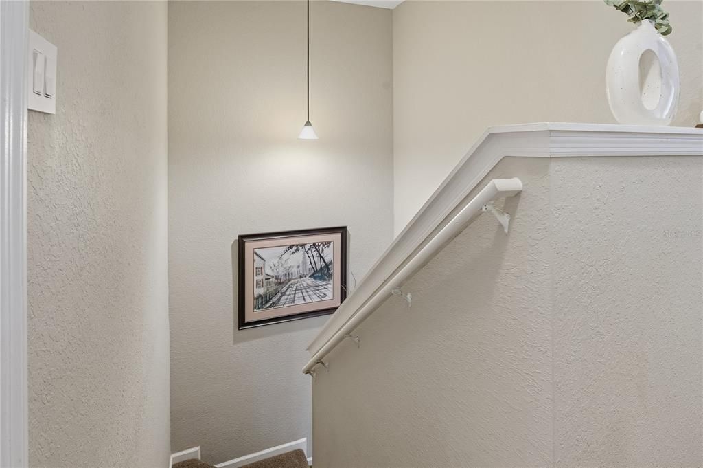 Active With Contract: $319,900 (3 beds, 2 baths, 1685 Square Feet)