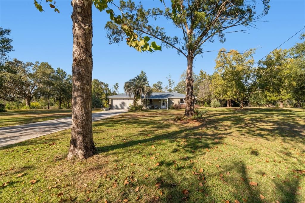 For Sale: $390,000 (2 beds, 2 baths, 1000 Square Feet)