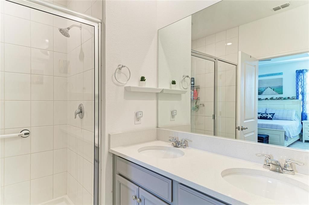 En Venta: $324,500 (3 camas, 2 baños, 1766 Pies cuadrados)