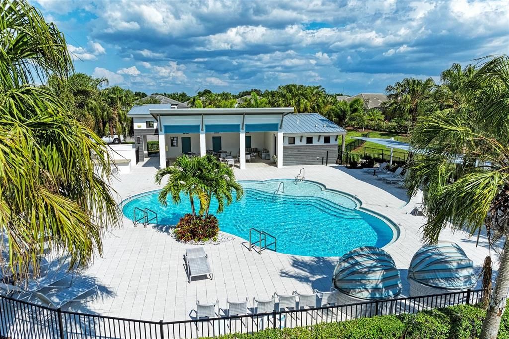 En Venta: $324,500 (3 camas, 2 baños, 1766 Pies cuadrados)