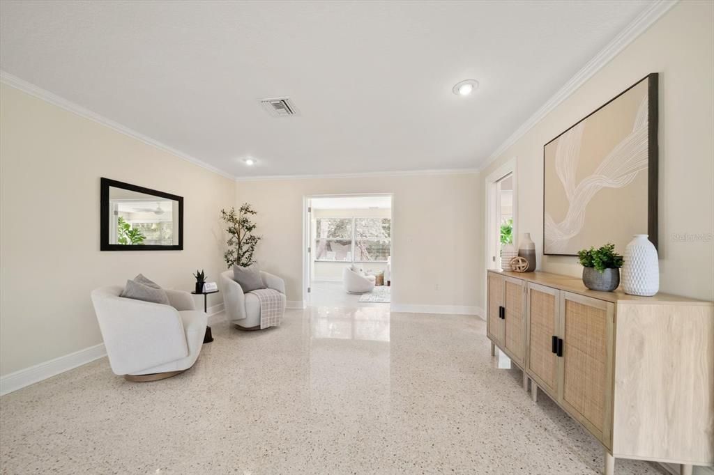 待售: $1,249,900 (3 贝兹, 2 浴室, 2280 平方英尺)