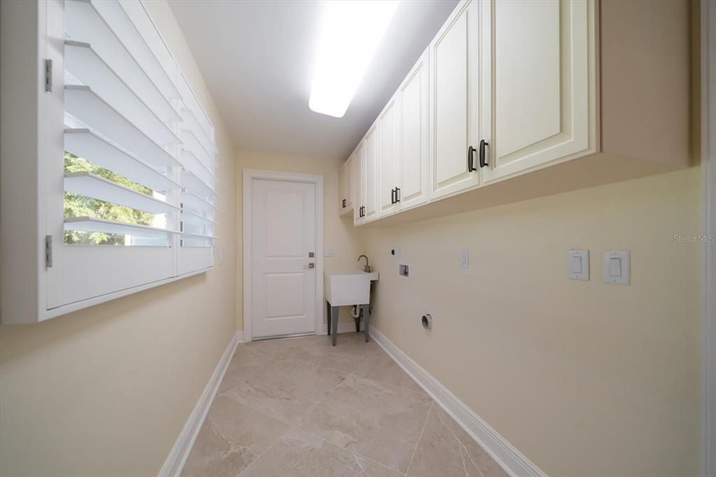 待售: $1,249,900 (3 贝兹, 2 浴室, 2280 平方英尺)