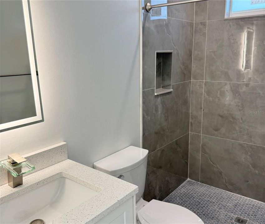 待售: $399,000 (3 贝兹, 2 浴室, 1662 平方英尺)