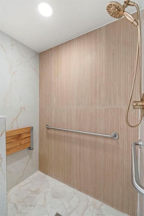 For Sale: $1,199,000 (8 beds, 0 baths, 2680 Square Feet)