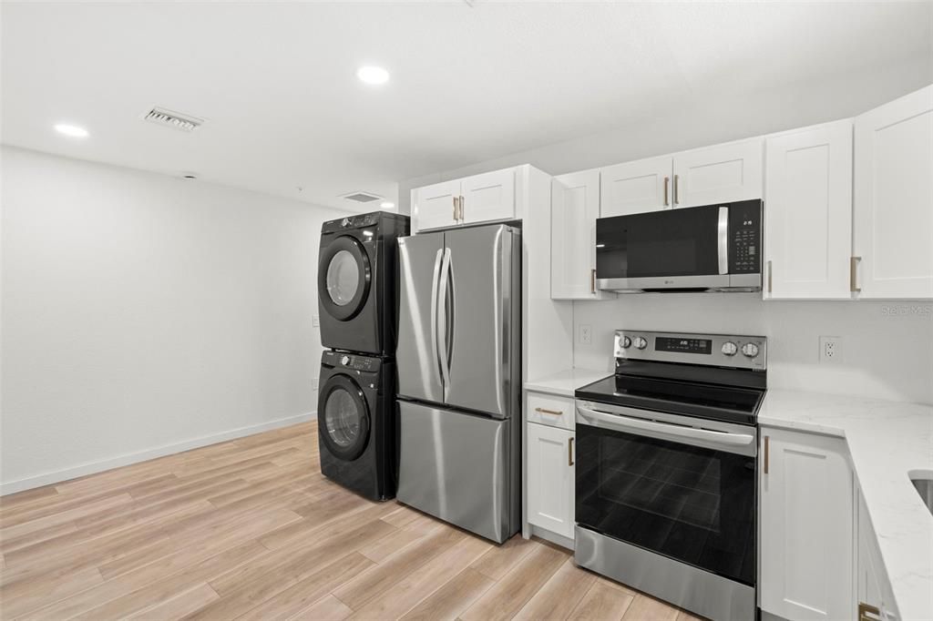 For Sale: $1,199,000 (8 beds, 0 baths, 2680 Square Feet)