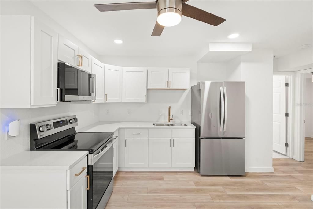 For Sale: $1,199,000 (8 beds, 0 baths, 2680 Square Feet)