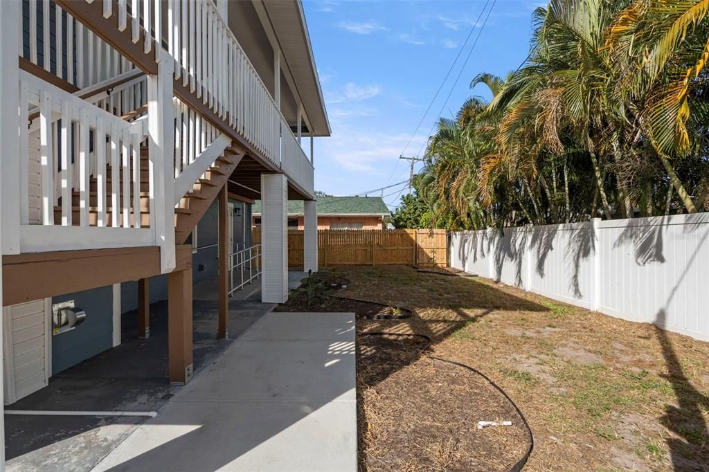 For Sale: $1,199,000 (8 beds, 0 baths, 2680 Square Feet)