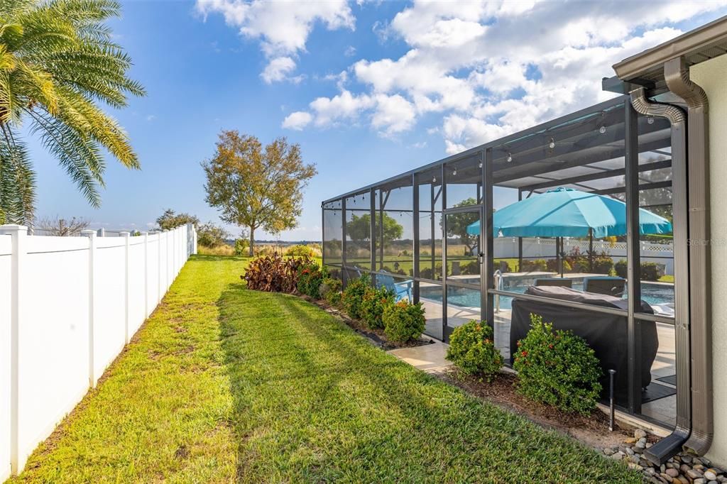 Active With Contract: $649,000 (3 beds, 2 baths, 2169 Square Feet)