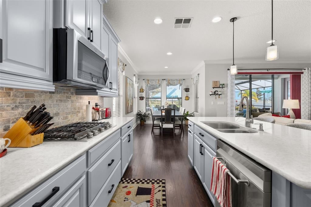 Active With Contract: $649,000 (3 beds, 2 baths, 2169 Square Feet)