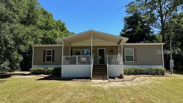 Recently Sold: $250,000 (3 beds, 2 baths, 1556 Square Feet)