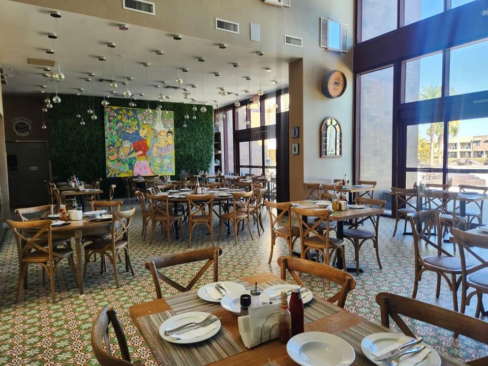 For Sale: $480,000 (4 beds, 4 baths, 2396 Square Feet)