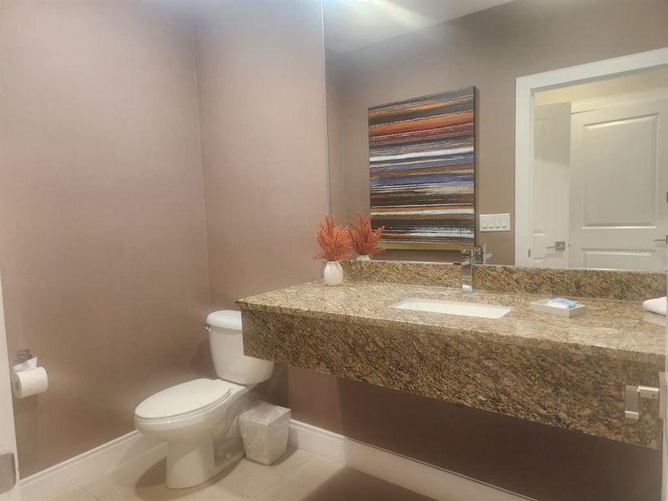 For Sale: $480,000 (4 beds, 4 baths, 2396 Square Feet)