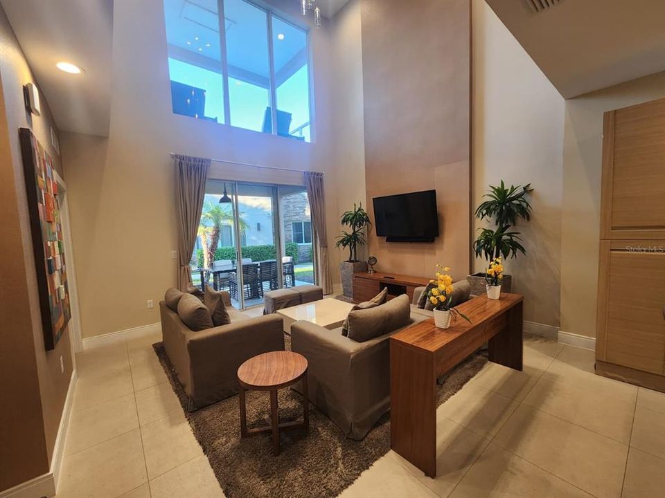 For Sale: $480,000 (4 beds, 4 baths, 2396 Square Feet)