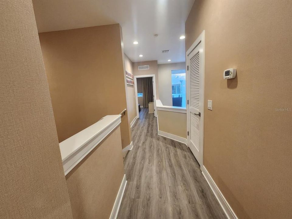 For Sale: $480,000 (4 beds, 4 baths, 2396 Square Feet)